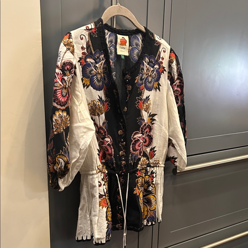 FARM Rio Women's Multicolor Floral Blouse with Tassel